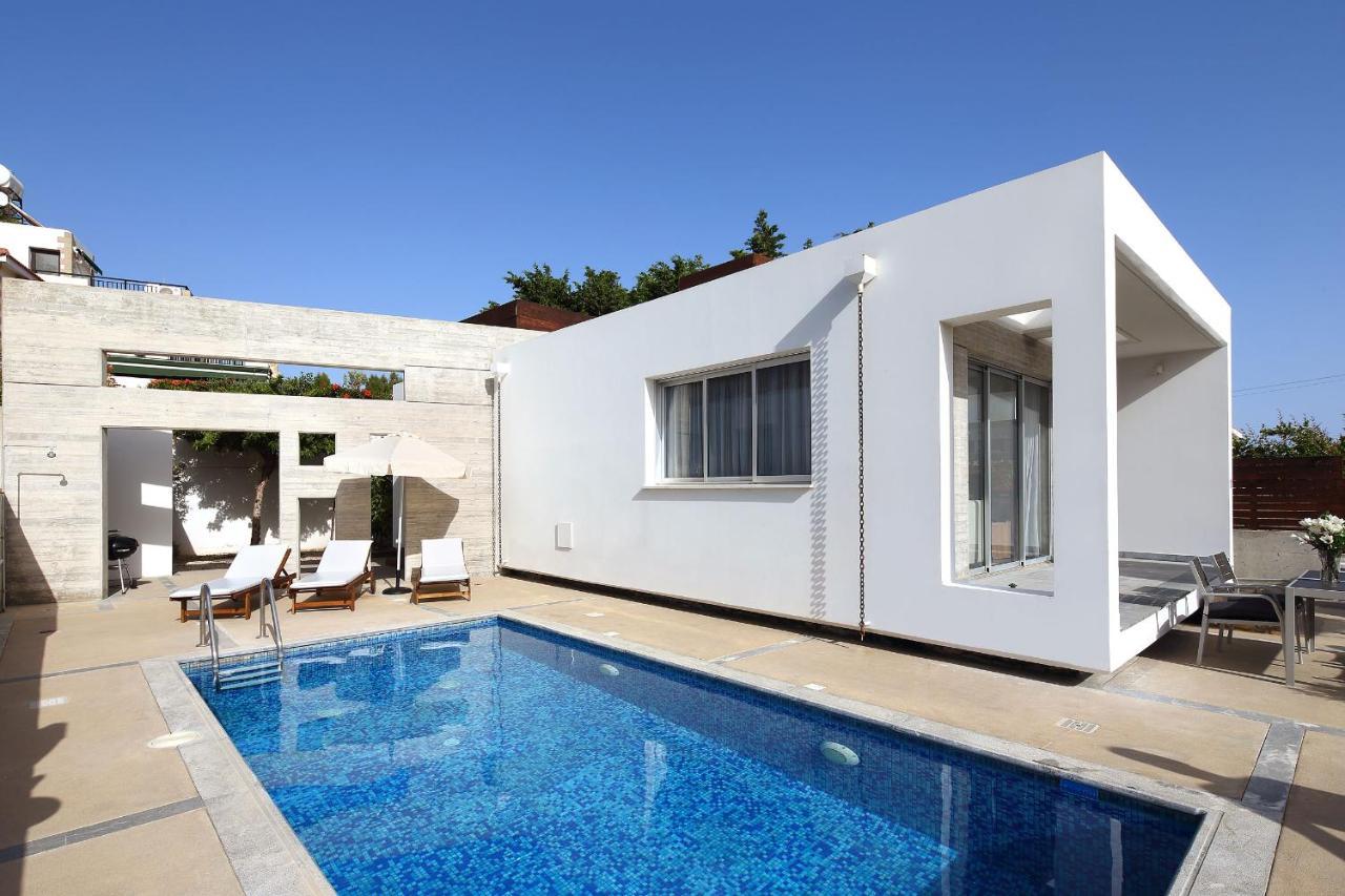 Paradise Cove Luxurious Beach Villas Paphos Exterior foto