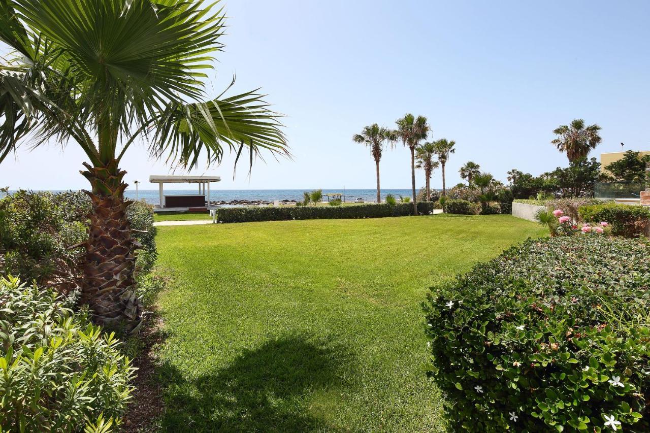 Paradise Cove Luxurious Beach Villas Paphos Exterior foto