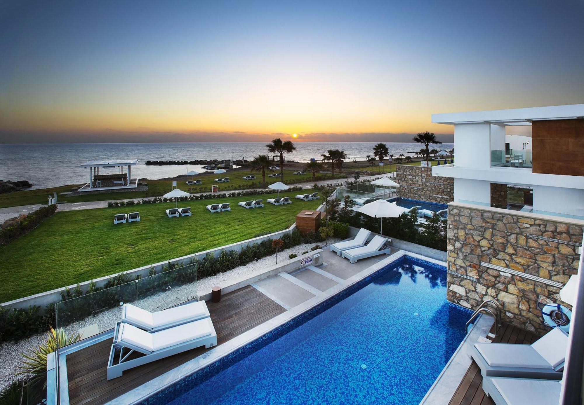 Paradise Cove Luxurious Beach Villas Paphos Exterior foto