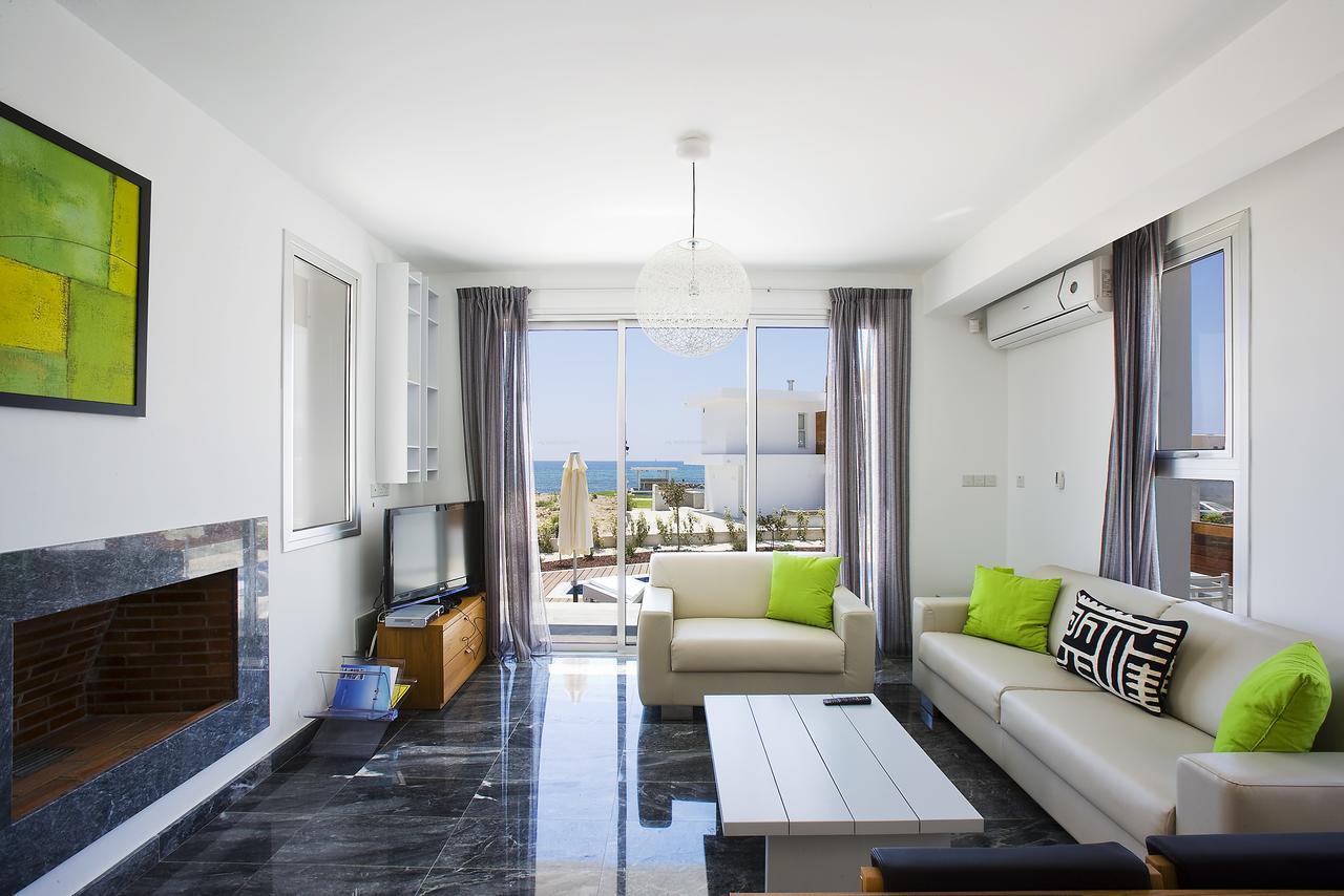Paradise Cove Luxurious Beach Villas Paphos Exterior foto